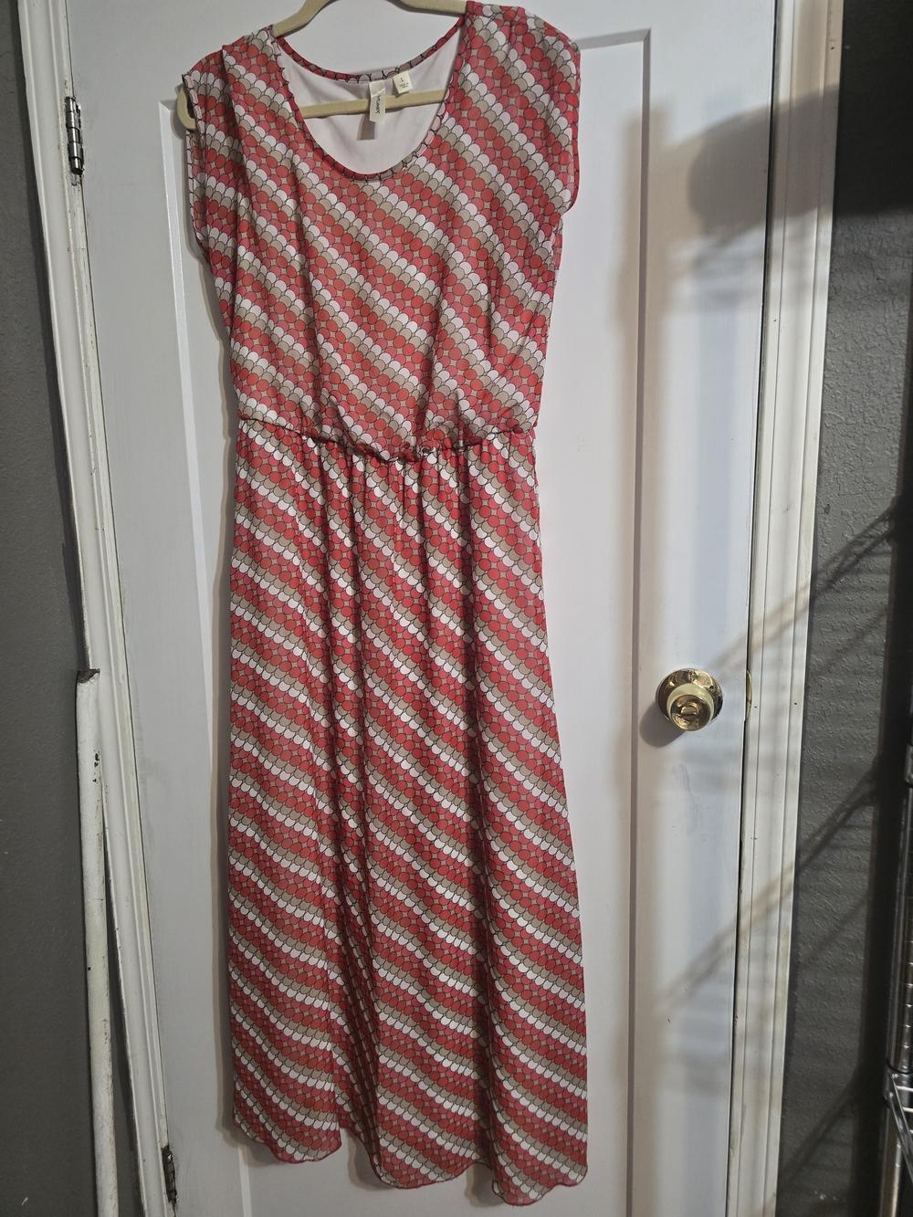 Tacera Coral and White Sleeveless Maxi Dress